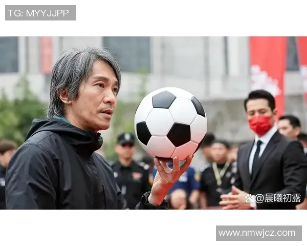 星爷周星驰如今已几岁 少林足球背后的传奇人物成长轨迹揭秘